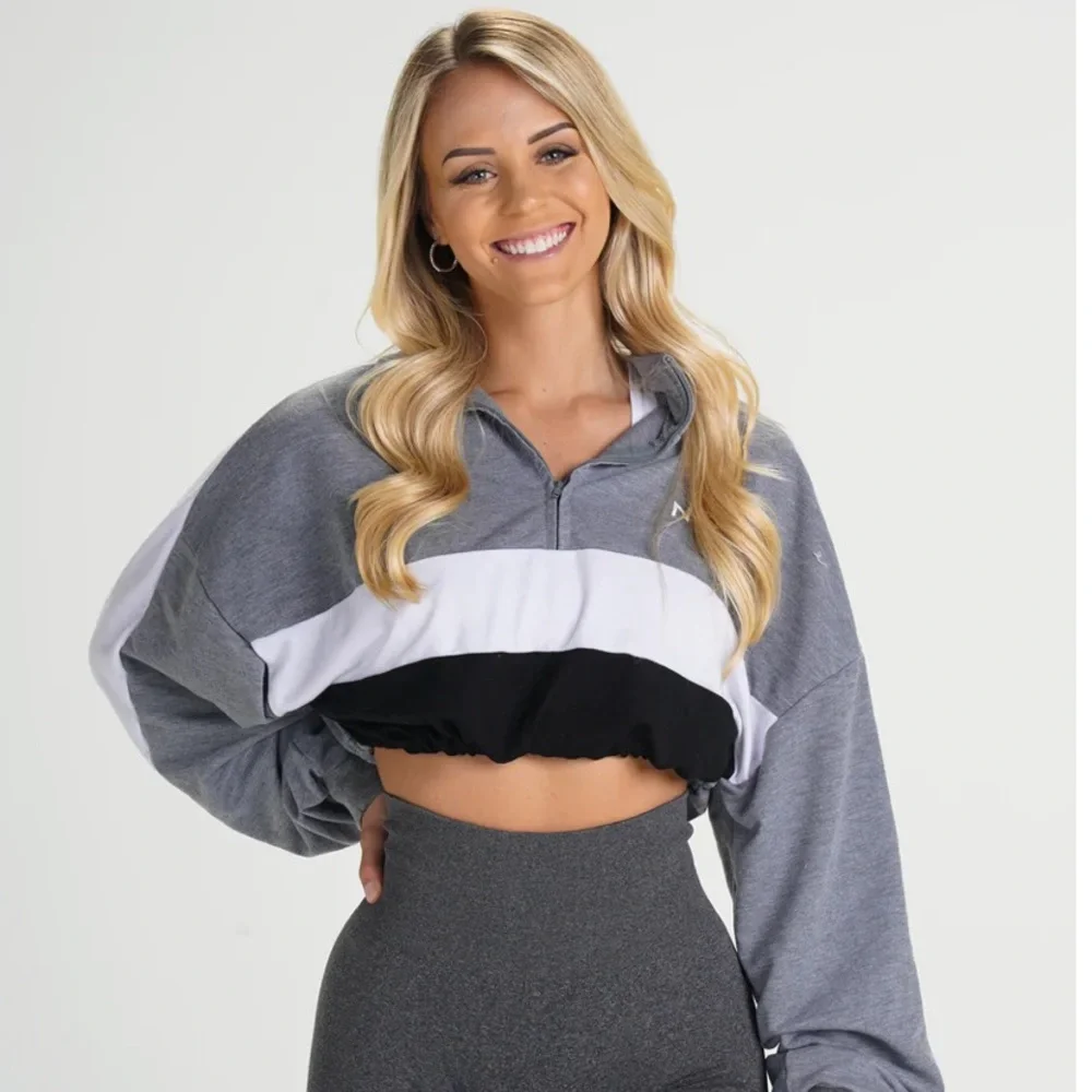 NVGTN grey oversized cropped pullover sweatshirt M medium